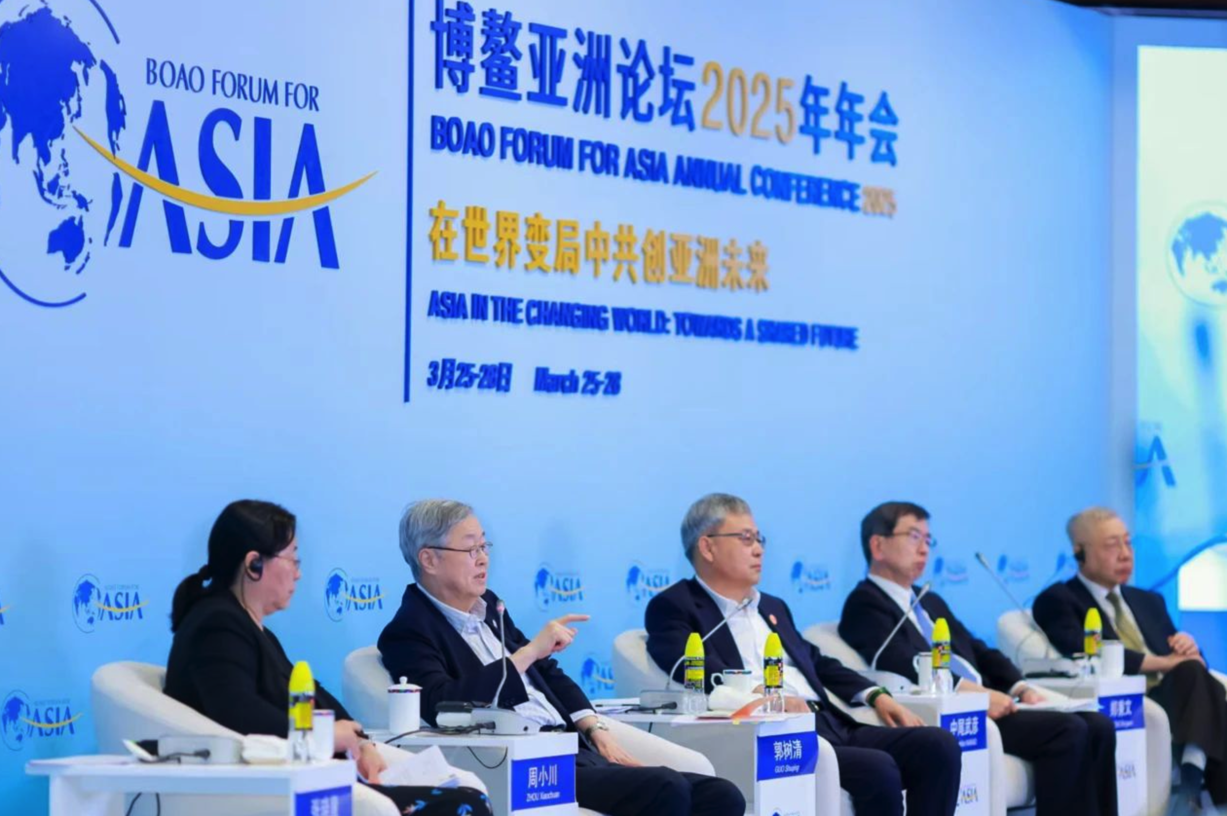 郭树清建议：做好个体工商户、灵活就业人员的参保动员工作，实现应保尽保