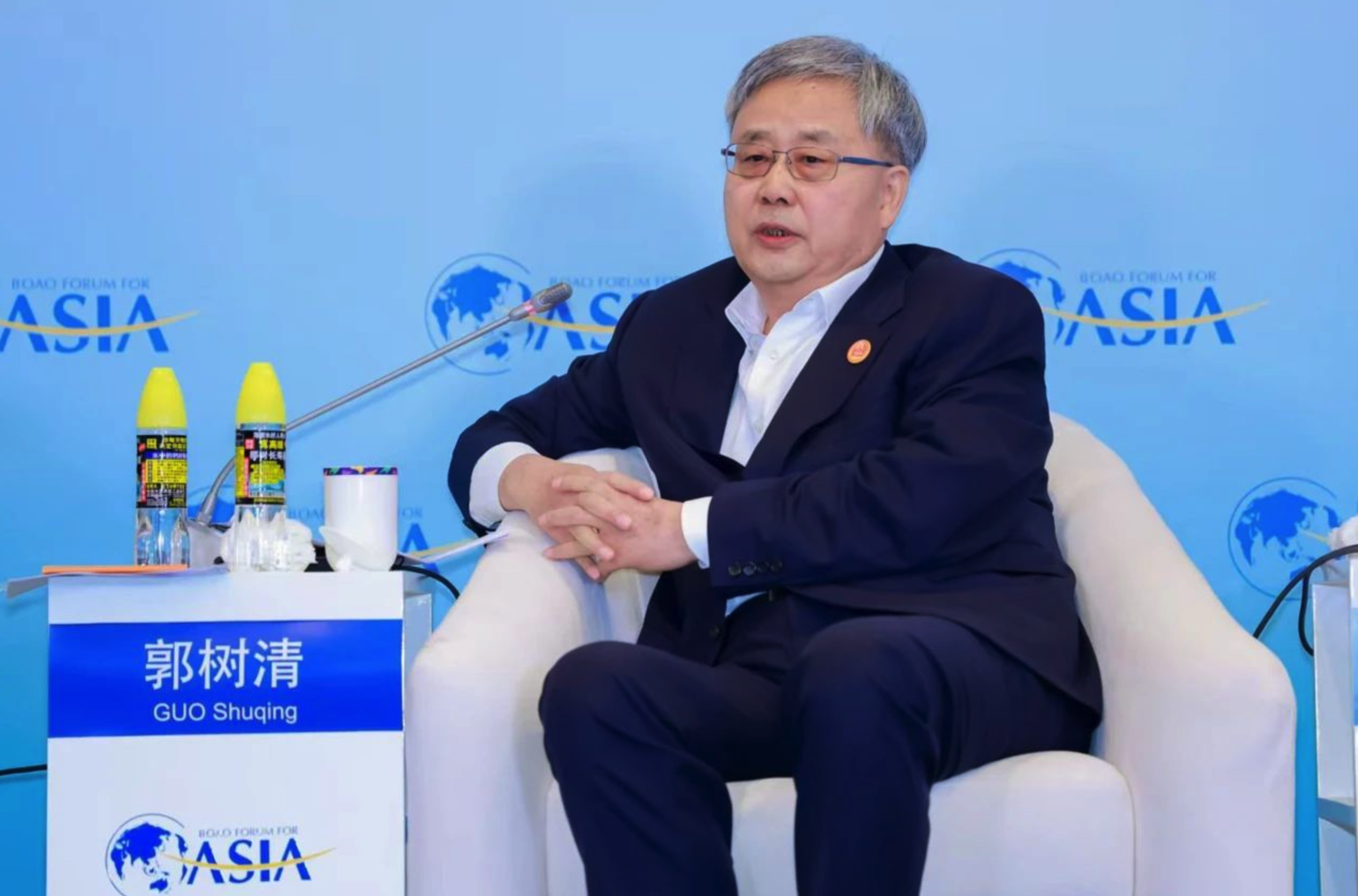 郭树清建议：激励居民提档缴费，让他们感受到这是“最划算的投资”
