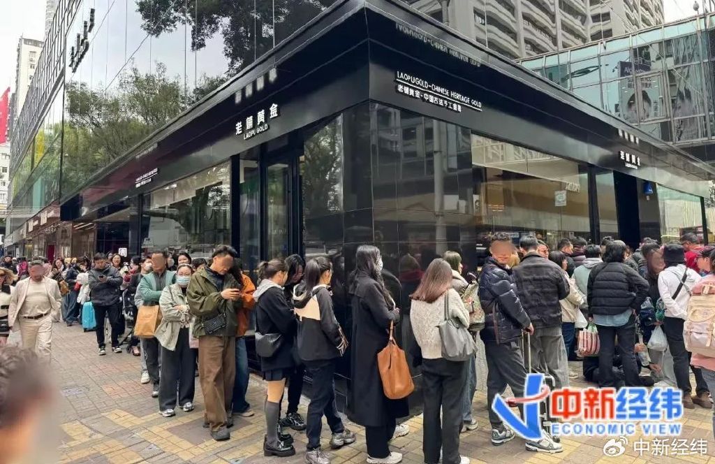 36家门店一年卖了85亿，老铺黄金：以后这样的店要关掉！