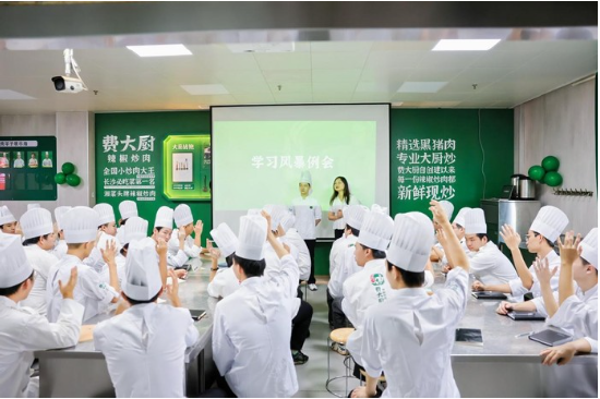 政策加码、业绩翻红：中国东方教育如何领跑职教新周期？