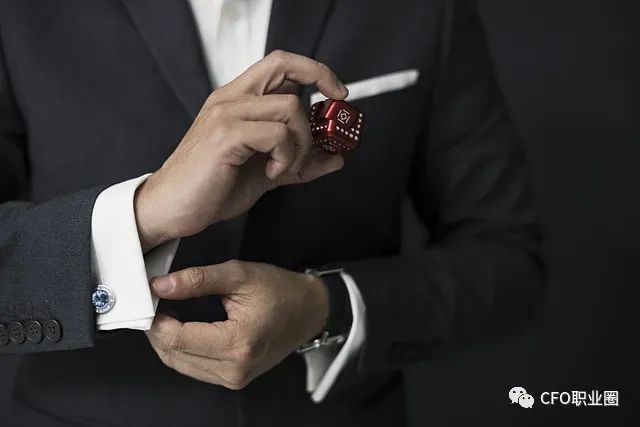 罕见！IPO企业CFO等关键高管均来自大客户&股东