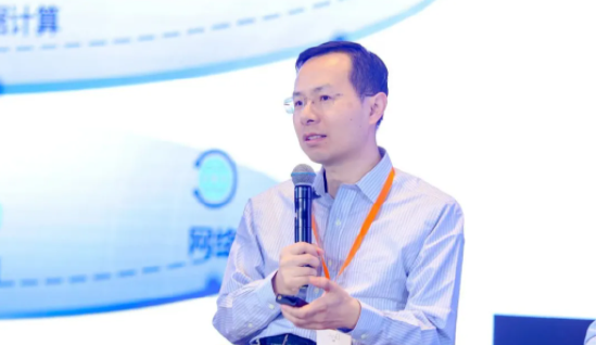阿里云周靖人：AI技术变革绝非单一模型的蜕变